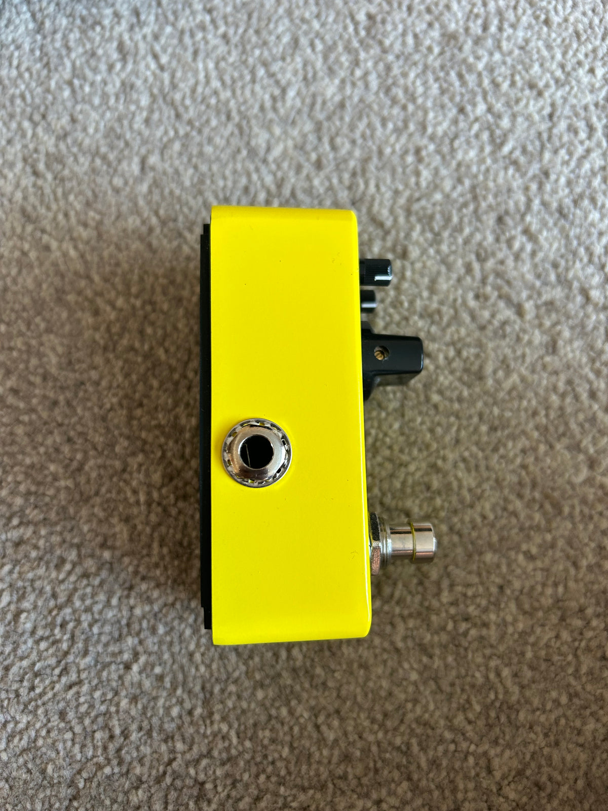 Donner Yellow Fall Analog Delay Yellow