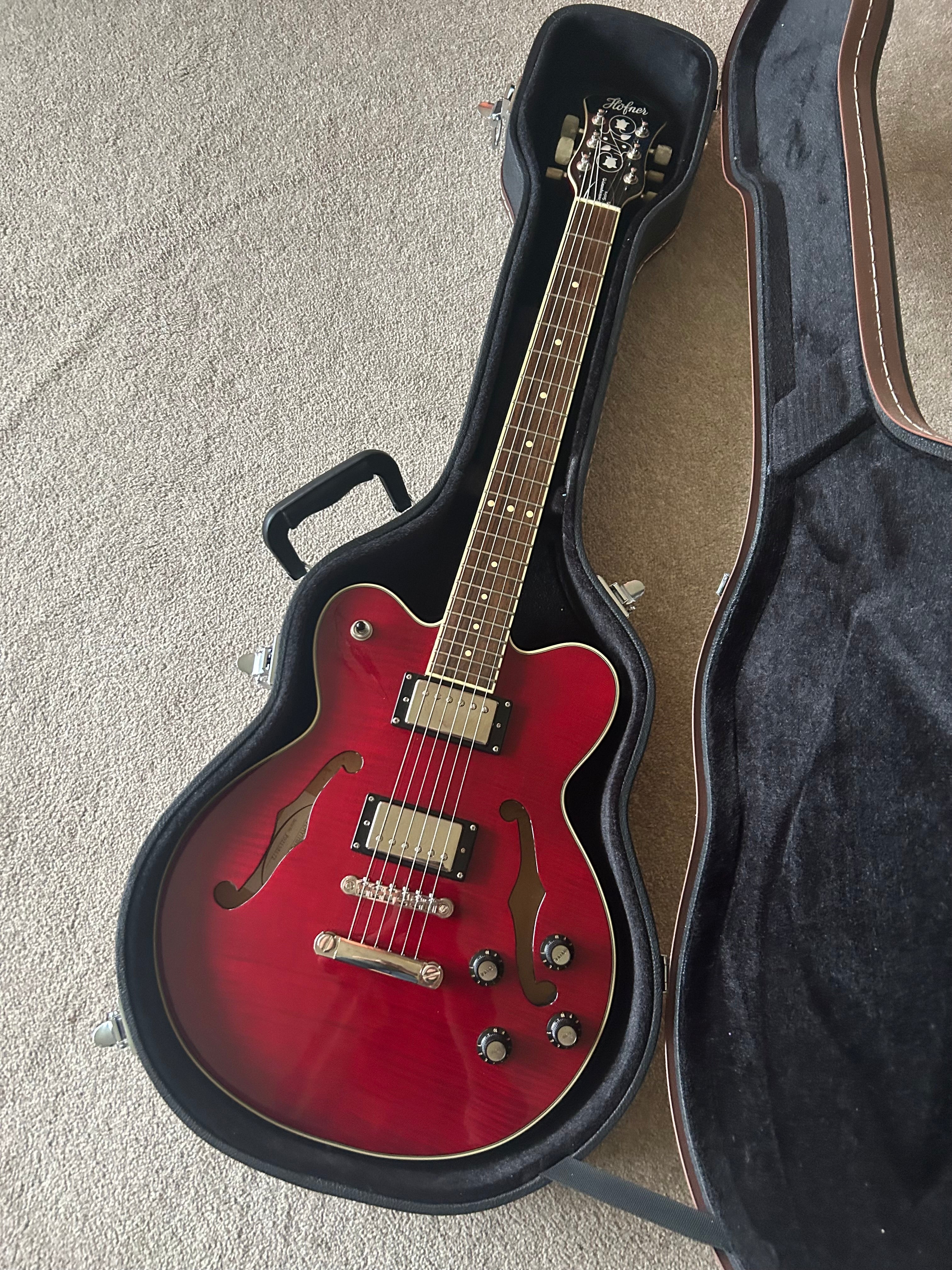 Hofner Contemporary Series Verythin Deluxe Transparent Red