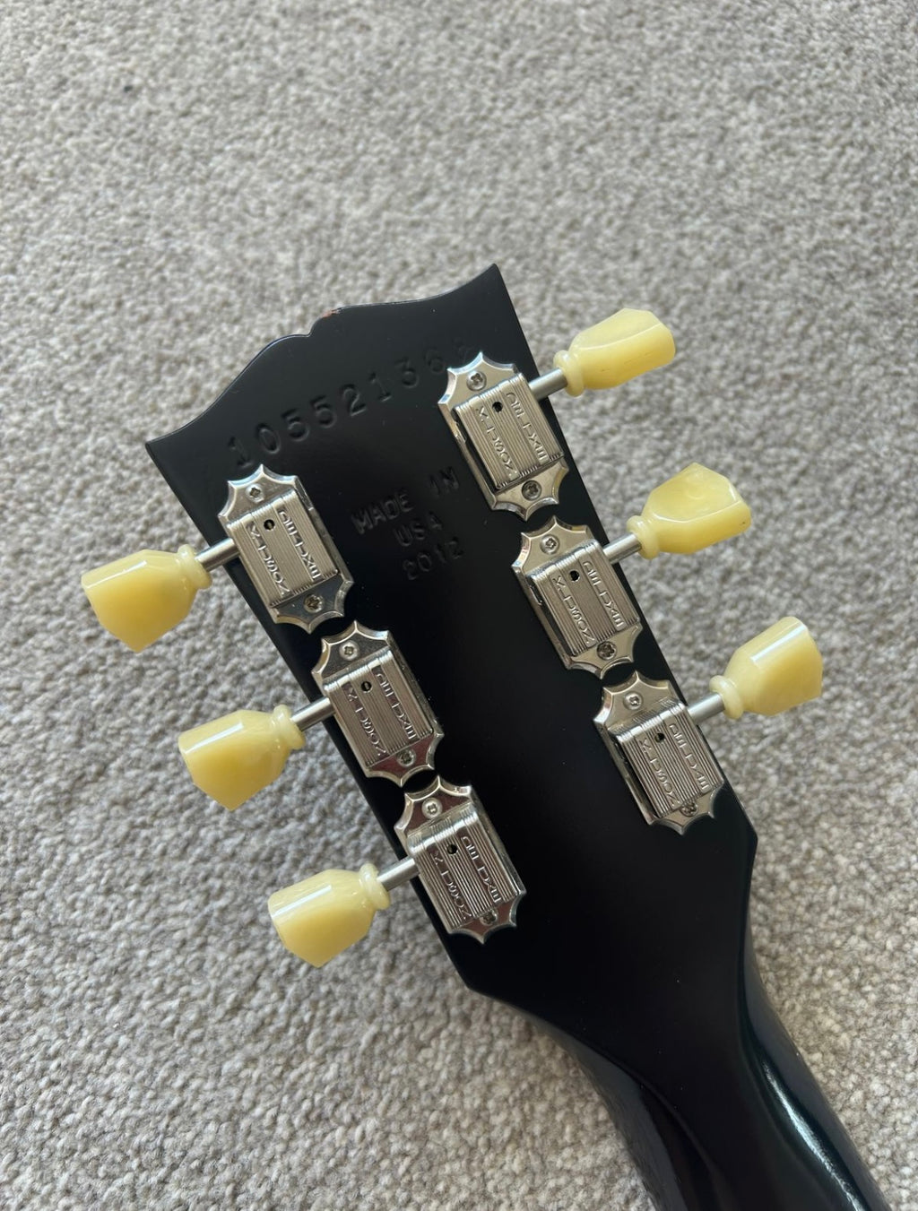 Gibson Les Paul Studio '50s Tribute with Humbuckers Satin Honeyburst