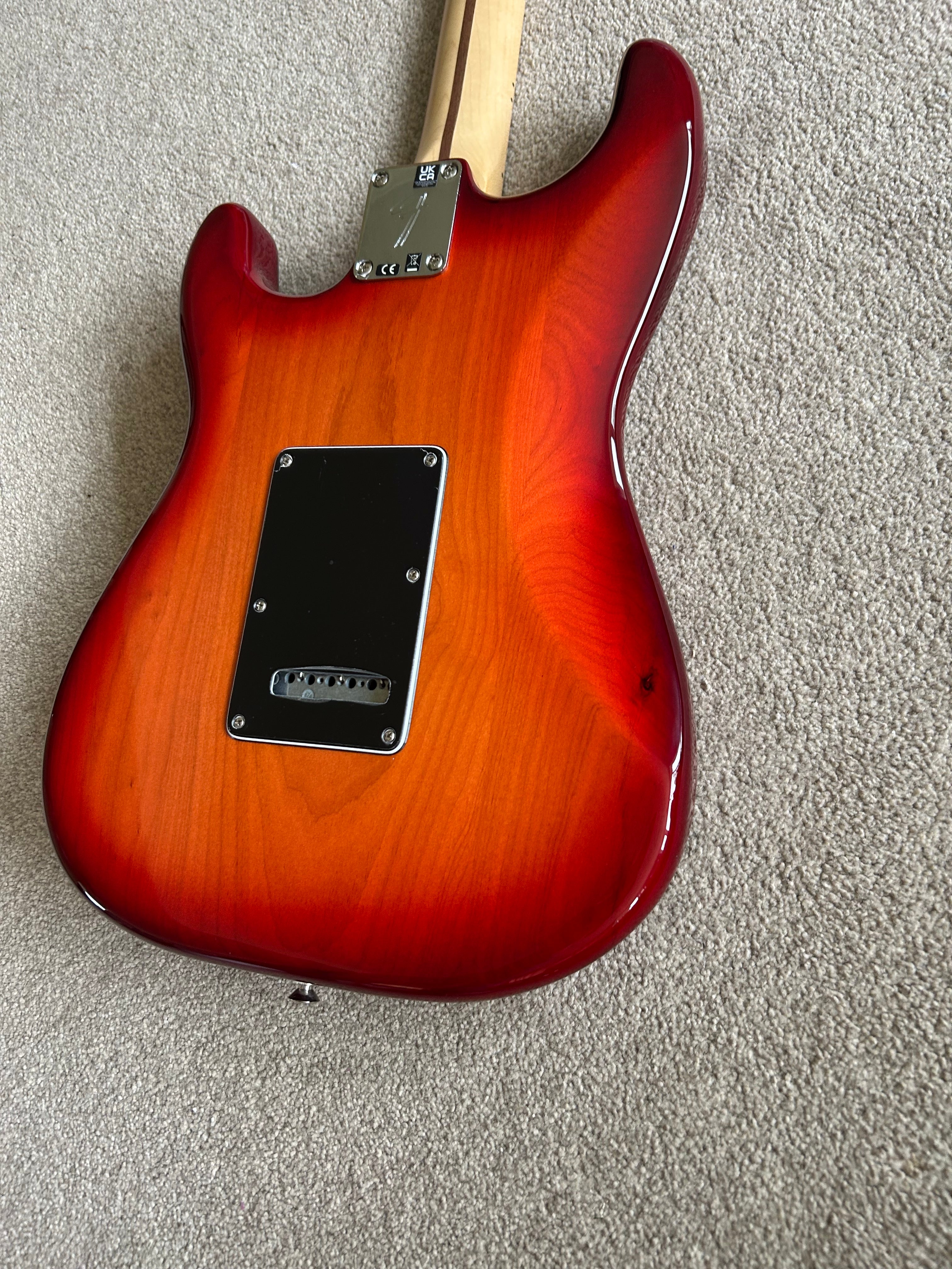 Fender Player Stratocaster HSS Plus Top with Maple Fretboard Aged Cherry Burst