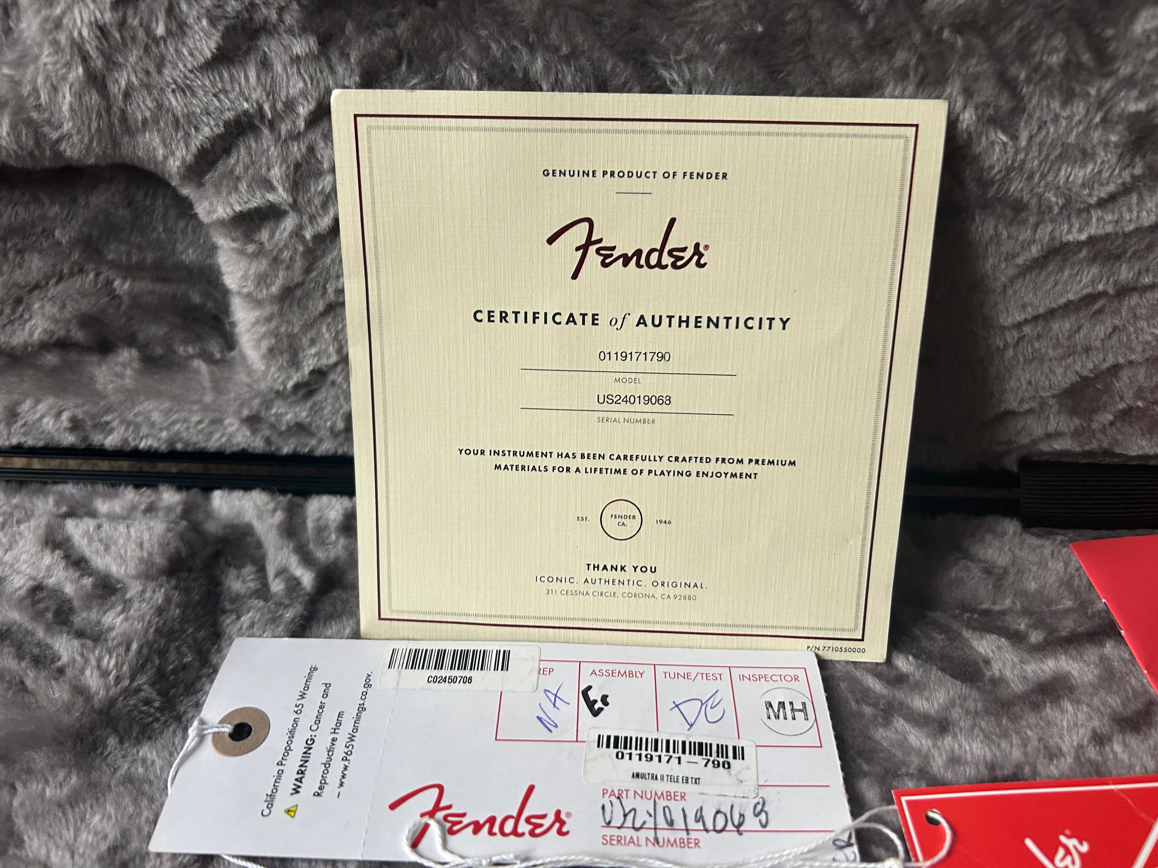 Fender American Ultra II Telecaster with Ebony Fretboard 2024 Texas Tea