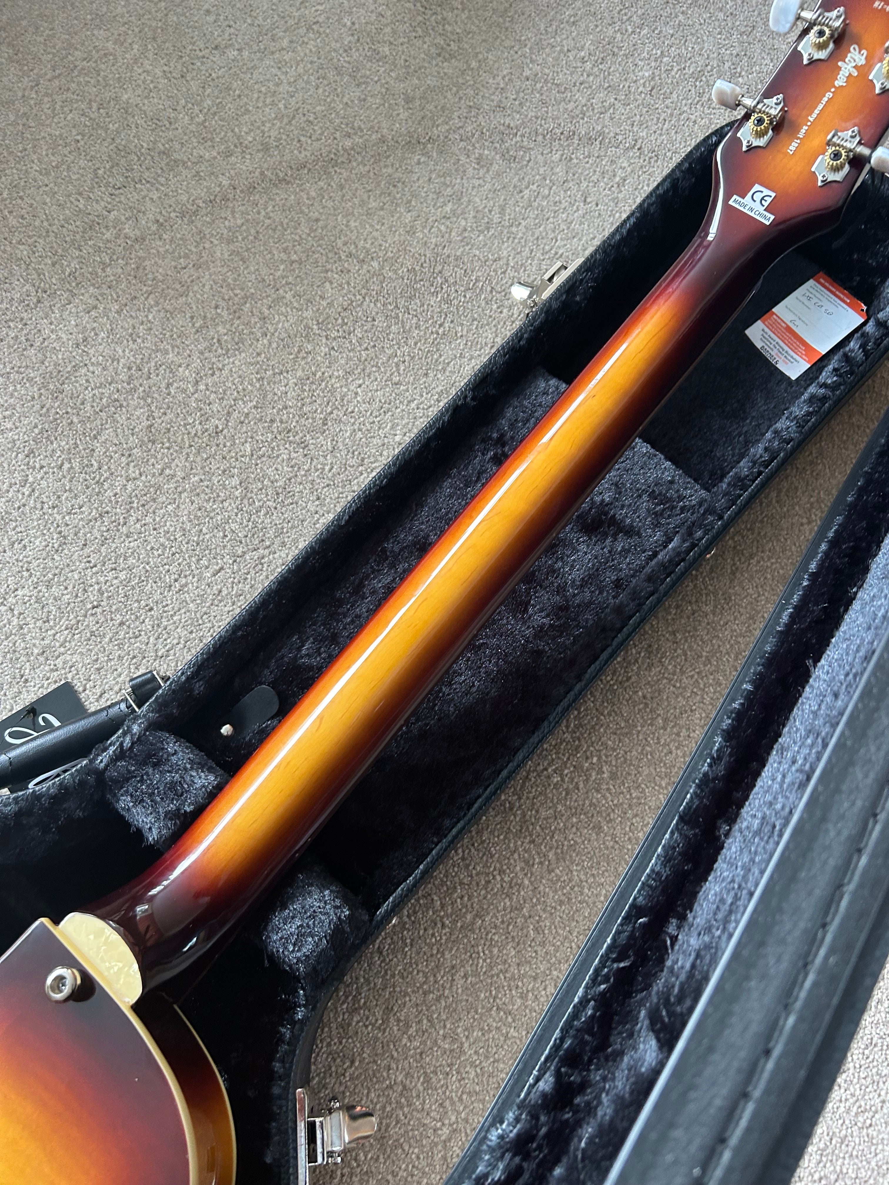 Hofner Club Ignition Bass