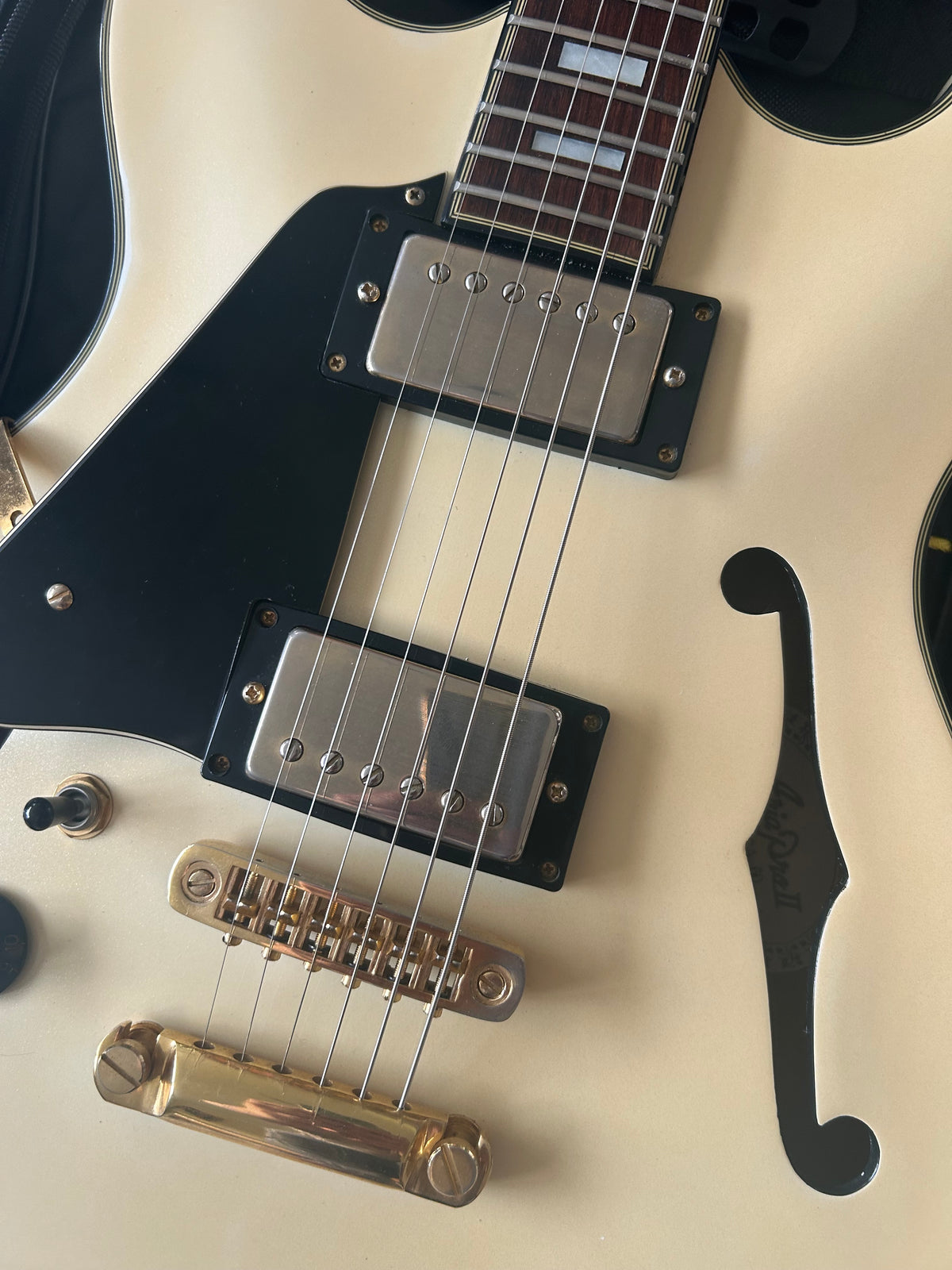 Aria Pro II TA-60 White Metallic Left Handed