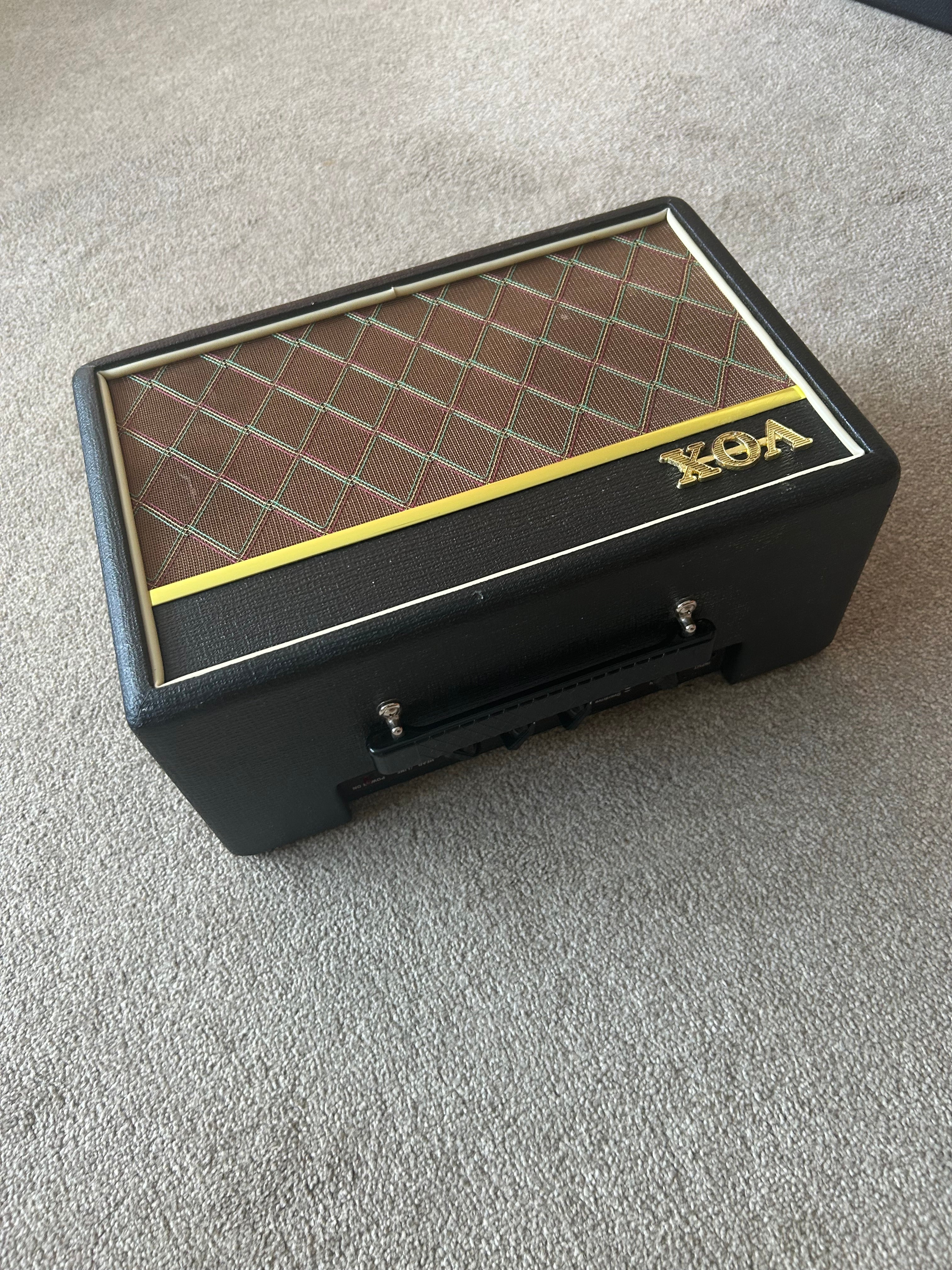 Vox Pathfinder 10 10-Watt 1x6.5" Guitar Practice Amp 2002 - Present - Black
