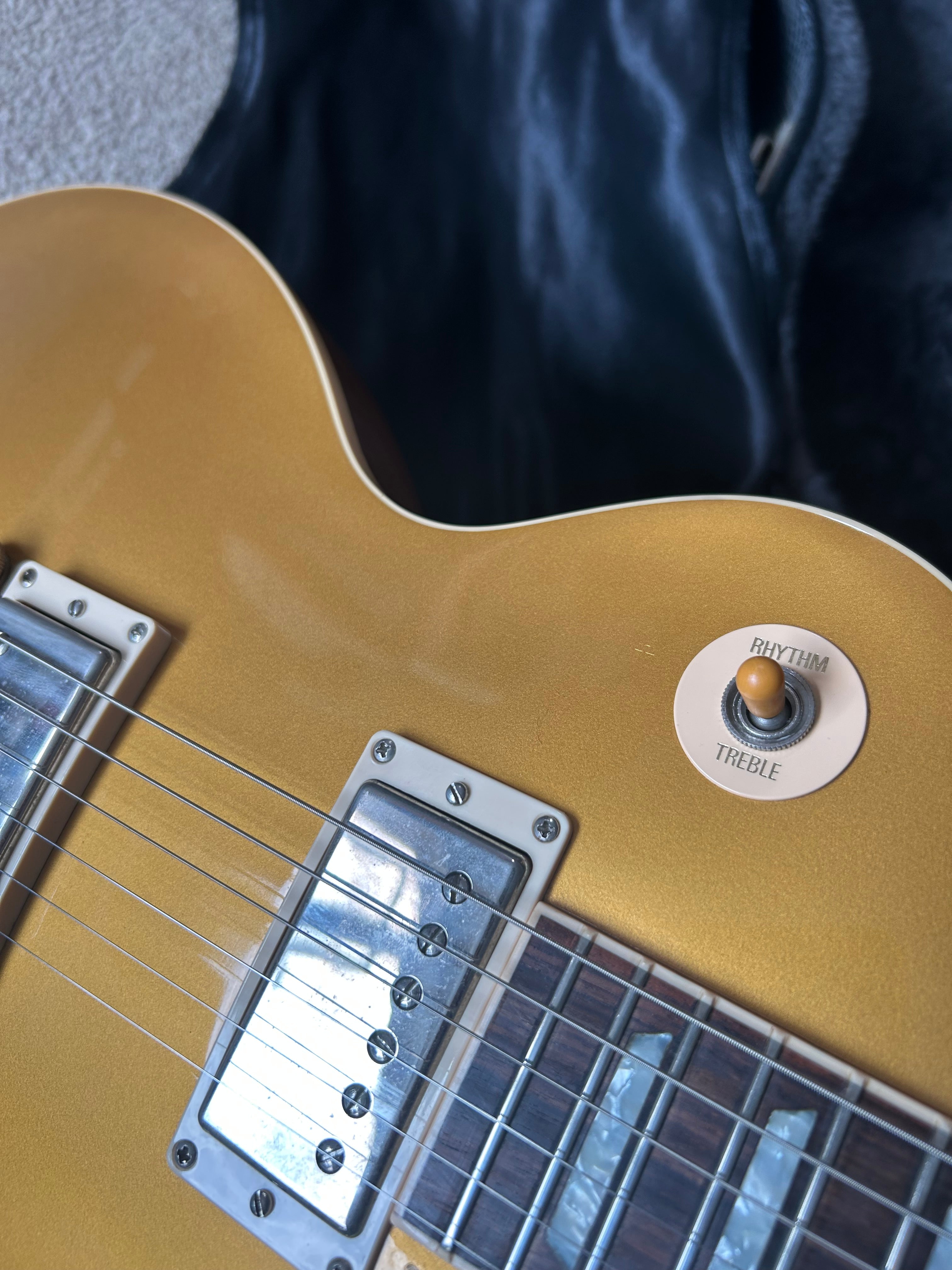Gibson Les Paul Standard Gold Top 2004