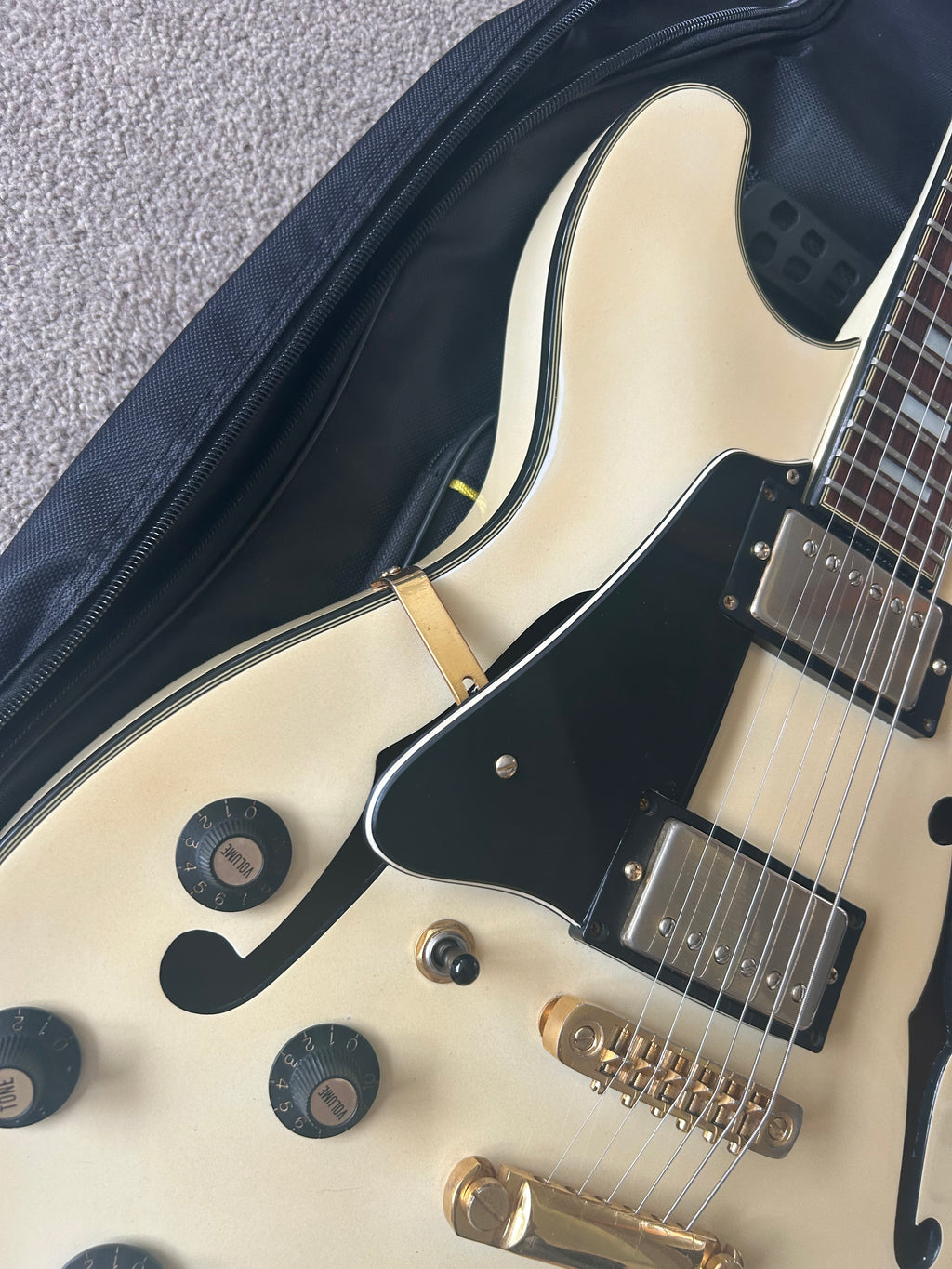 Aria Pro II TA-60 White Metallic Left Handed