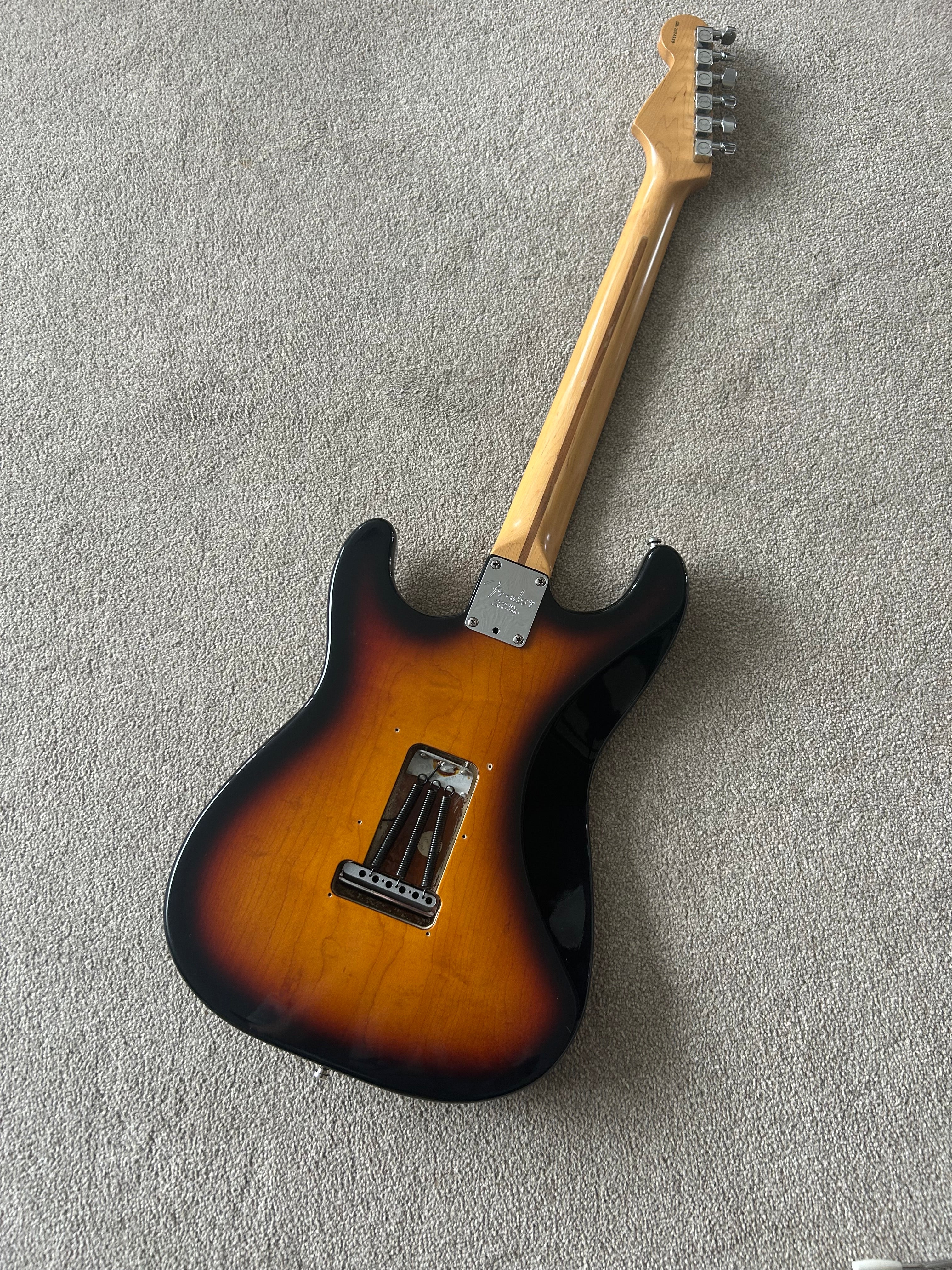 Fender Stratocaster 2000 American Standard Neck/ 1989 American Standard Body Sunburst w Bare Knuckle Pickups