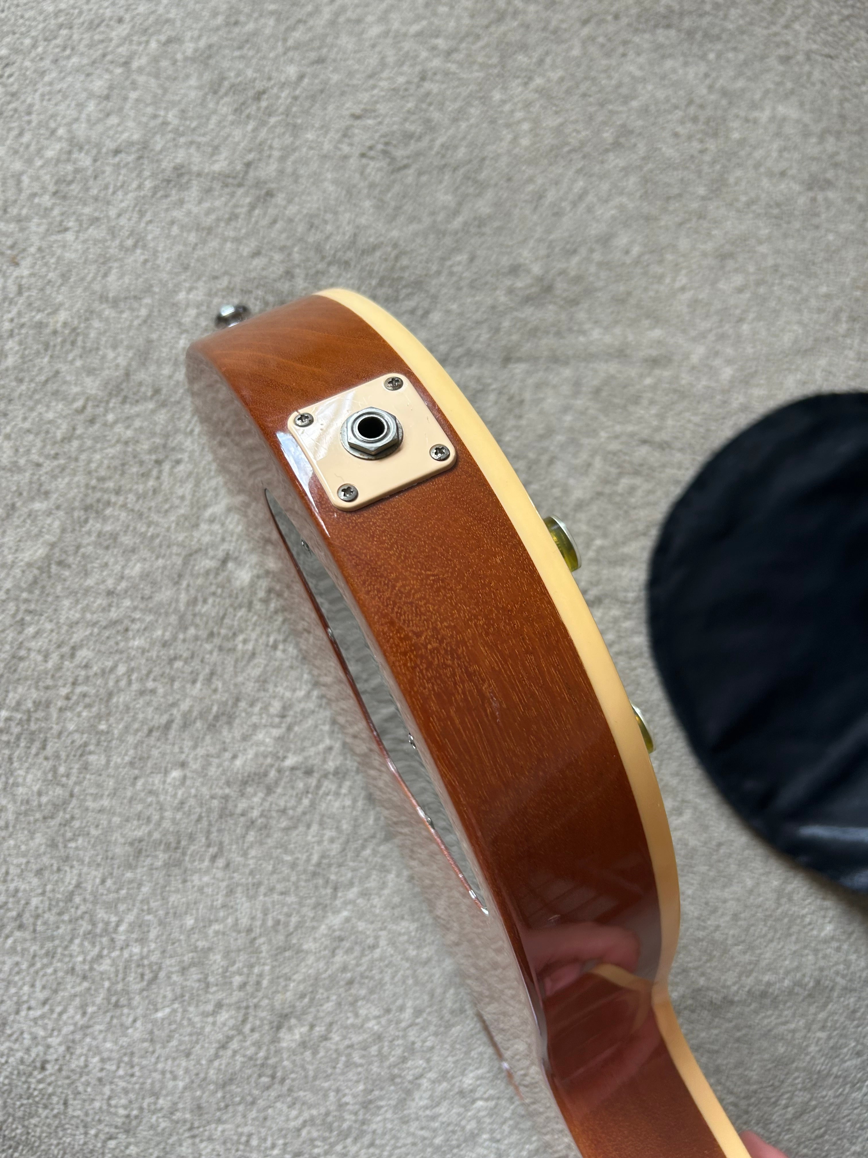 Gibson Les Paul Standard Gold Top 2004
