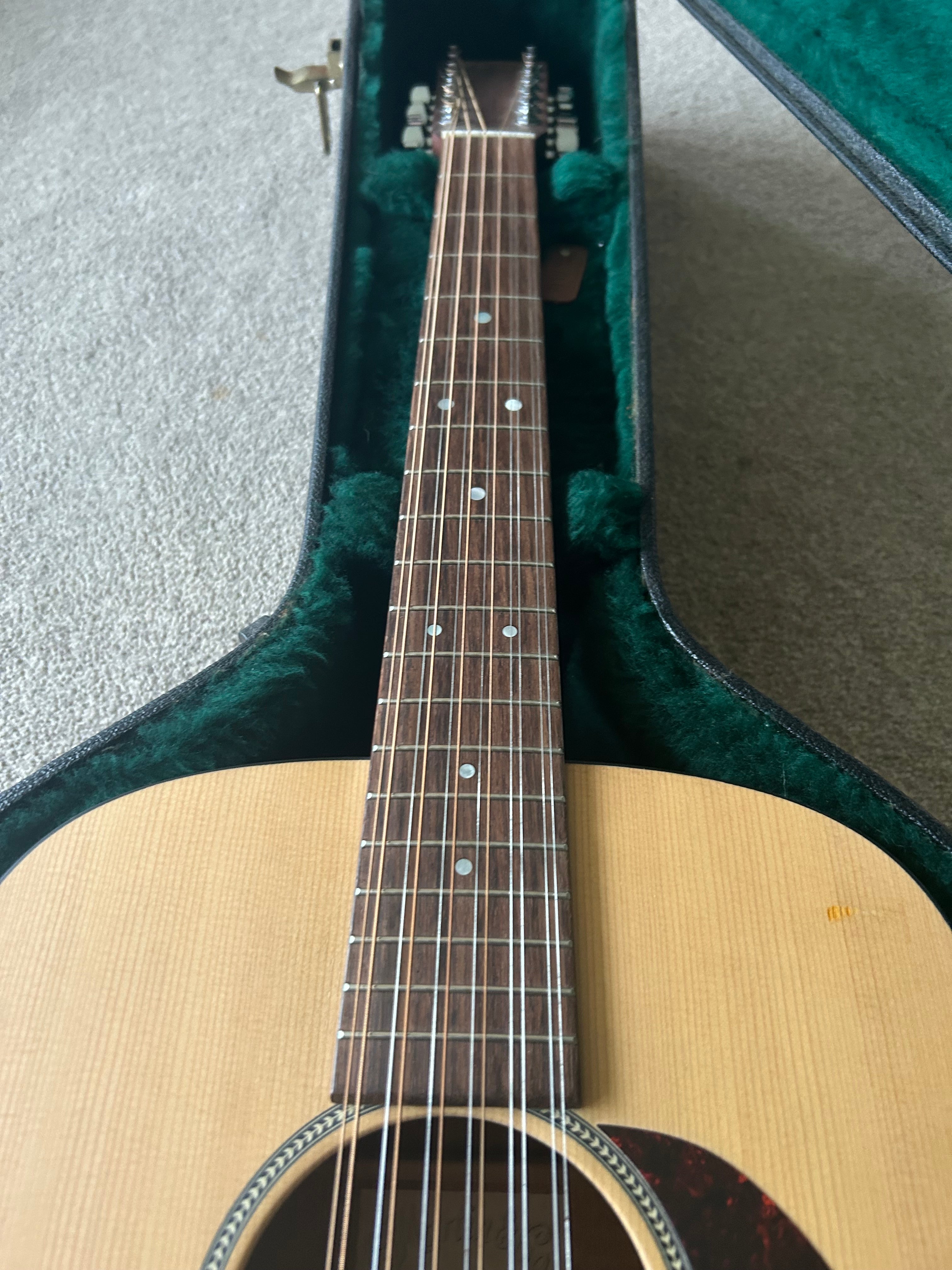 Martin Road Series DM-12 Natural