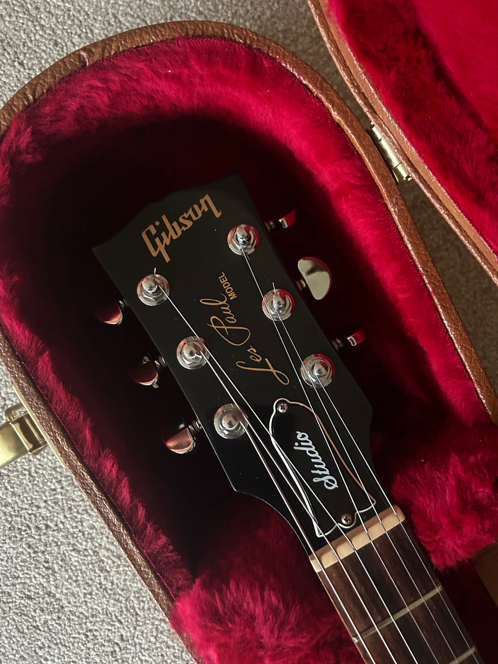 Gibson Les Paul Studio w Gibson USA Hardcase