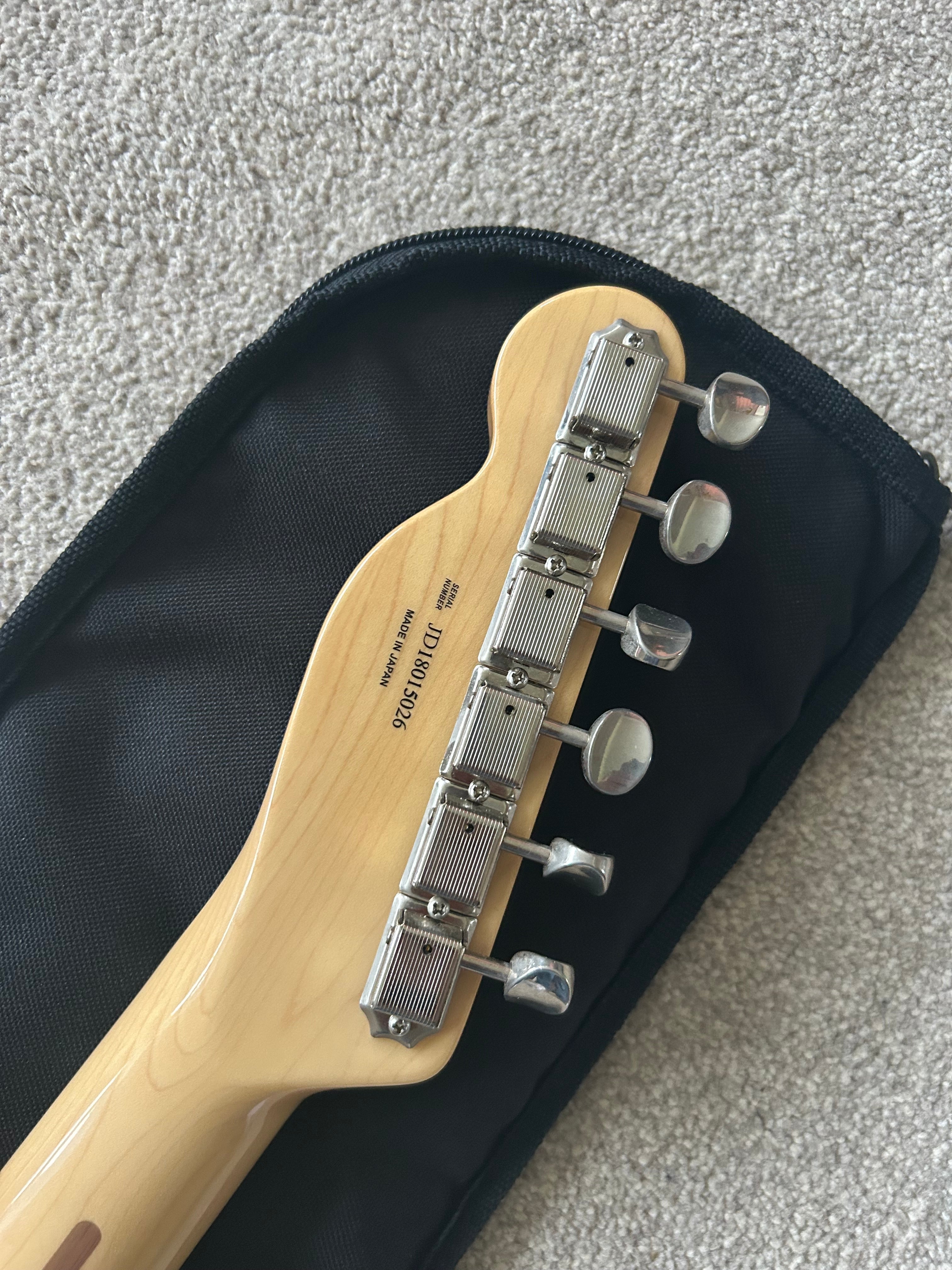 Fender MIJ Traditional '70s Telecaster Thinline Natural