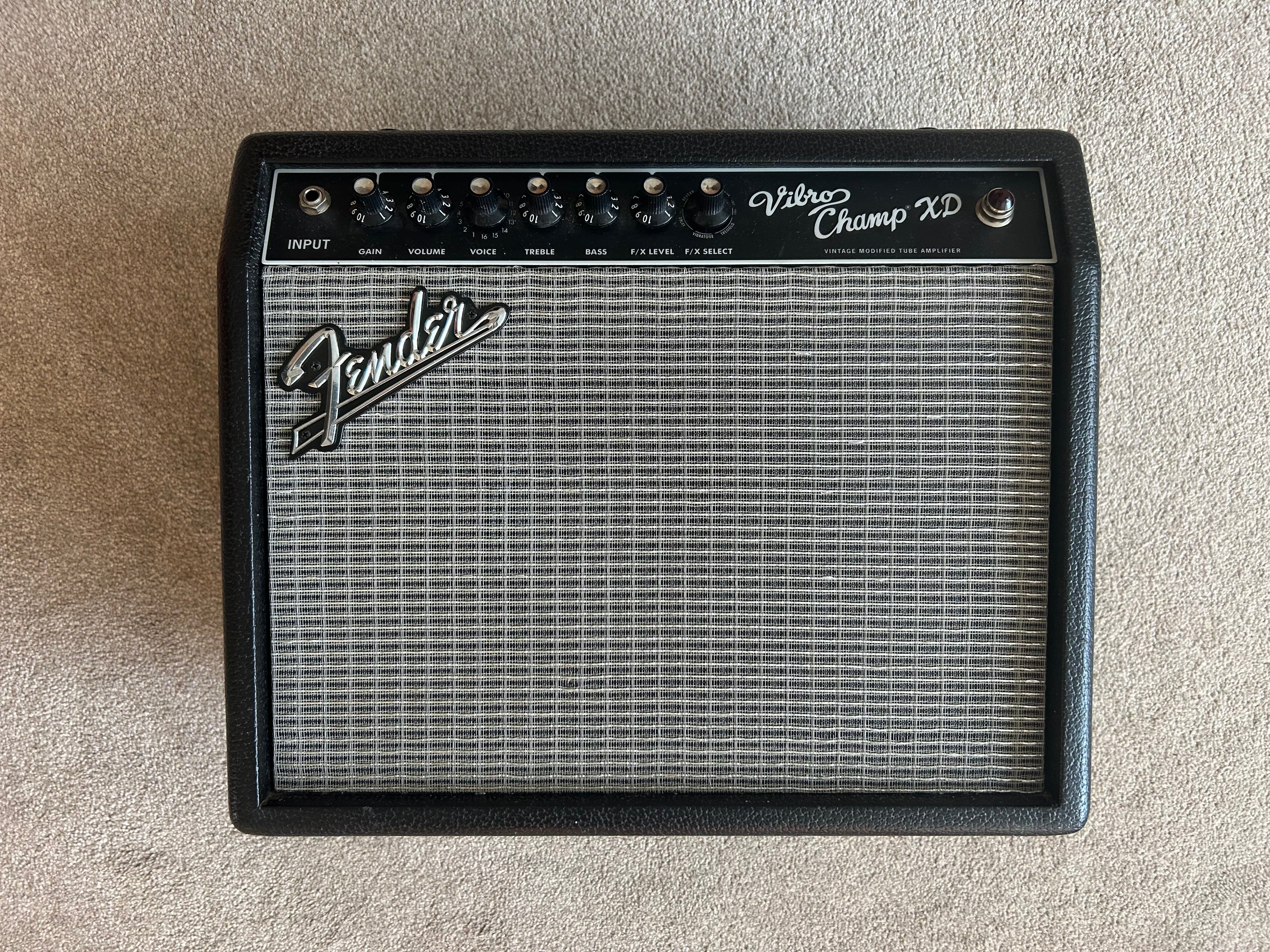Fender Vibro Champ XD 5-Watt 1x8" Guitar Combo Black