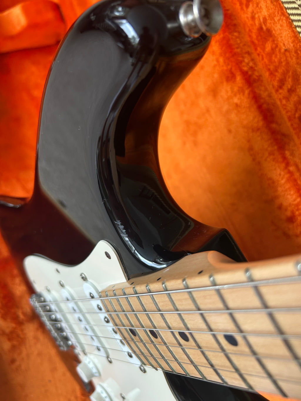 2012 Fender Eric Clapton Artist Series “Blackie” Stratocaster with Vintage Noiseless Pickups Black