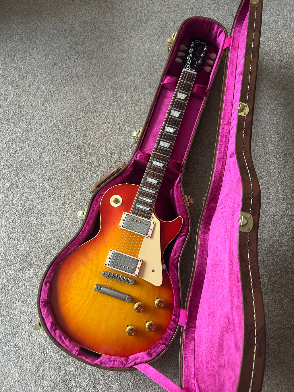 Gibson Custom Shop '58 Les Paul Standard Reissue Washed Cherry Sunburst VOS