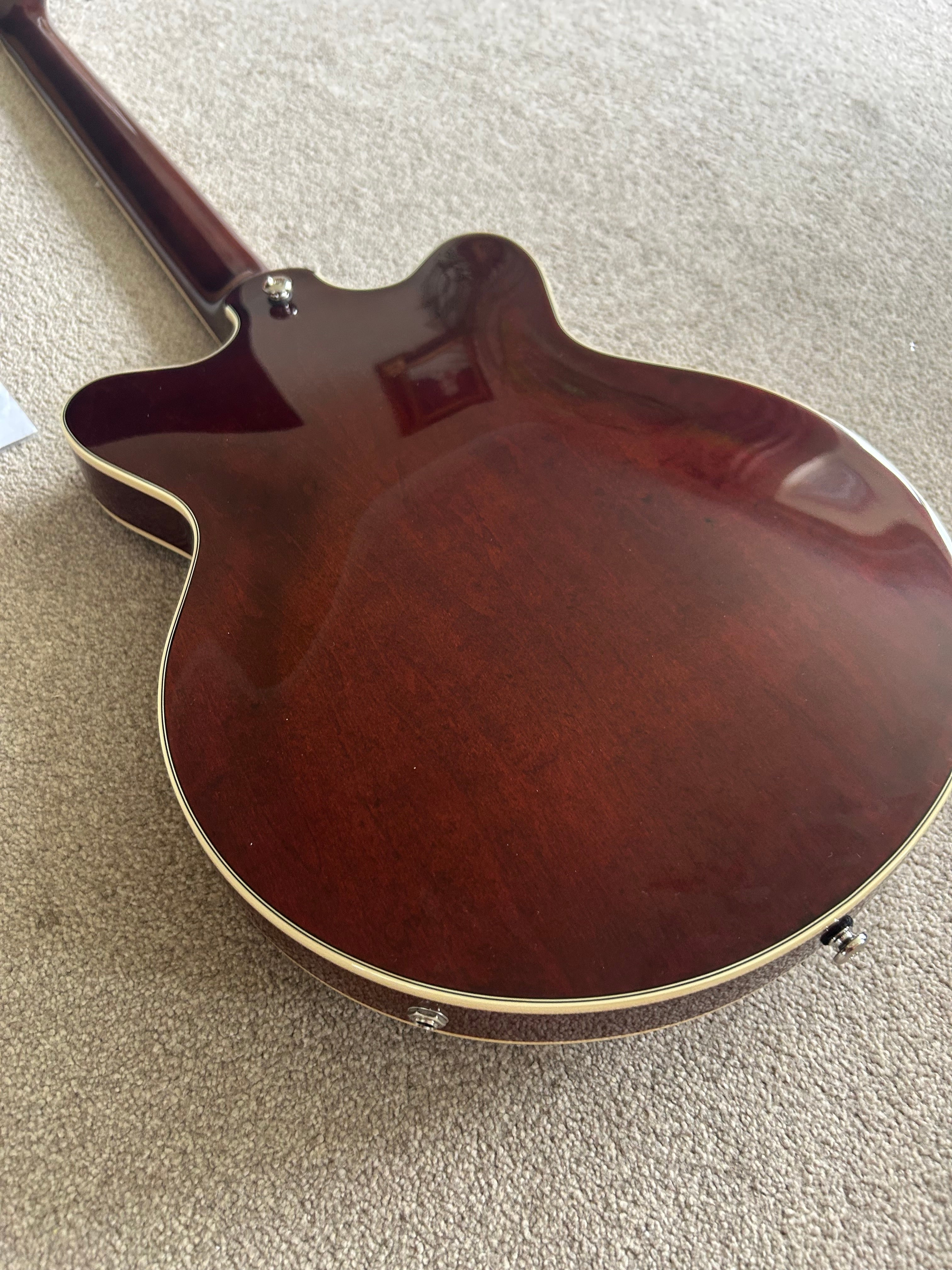 Gretsch G2655 Streamliner Center Block Jr. Double-Cut with V-Stoptail, BT-3S Pickups Burnt Orchid