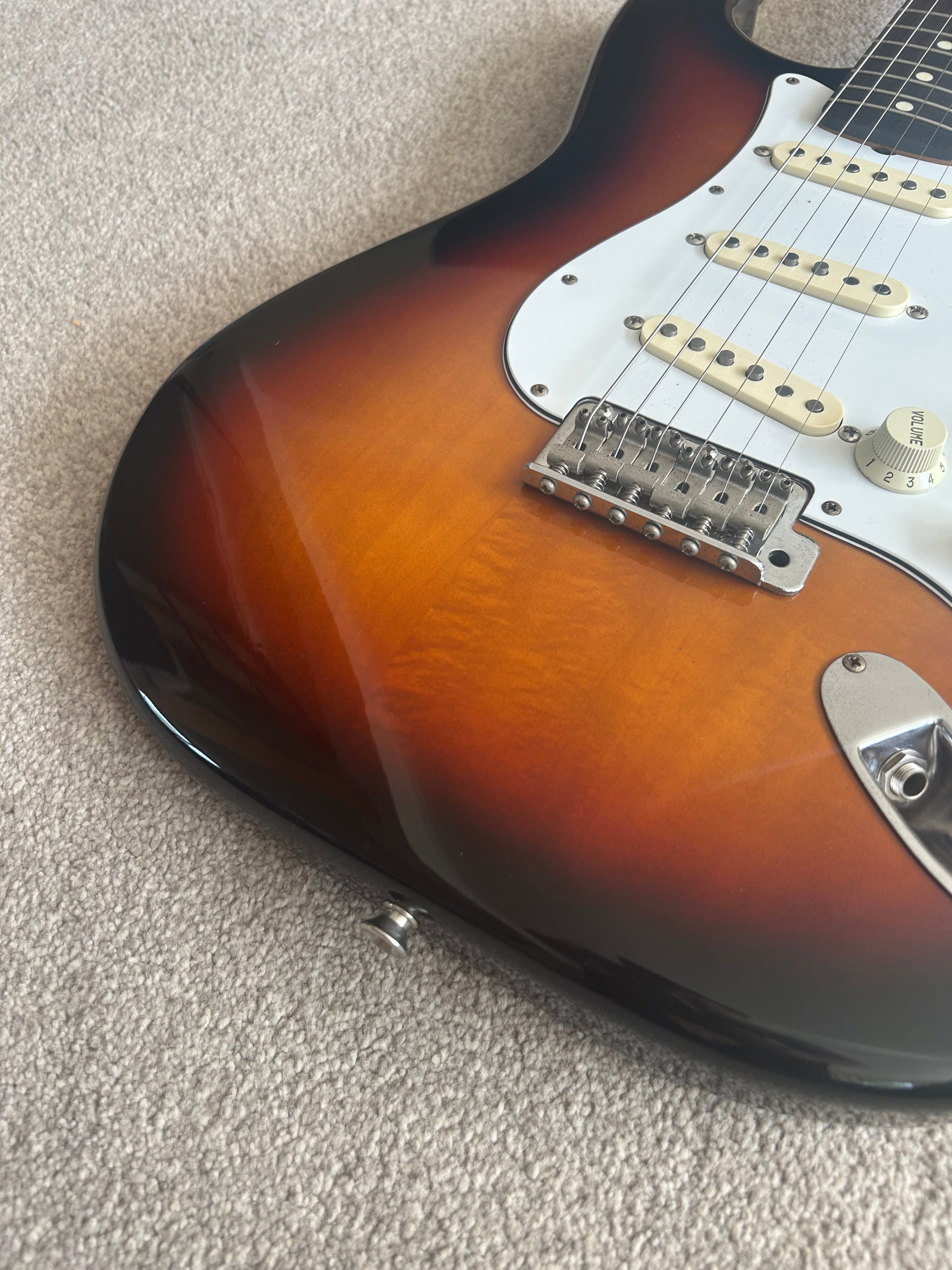 Upgraded Bare Knuckle Pickups Fender Stratocaster ST-62 MIJ Japan 1993-94 - Sunburst
