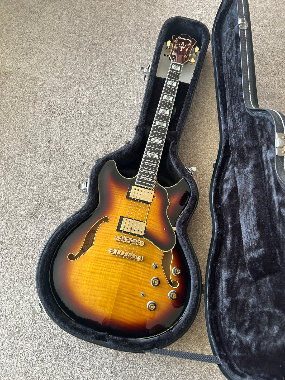 Ibanez AS153-AYS Artstar Standard Antique Yellow Sunburst