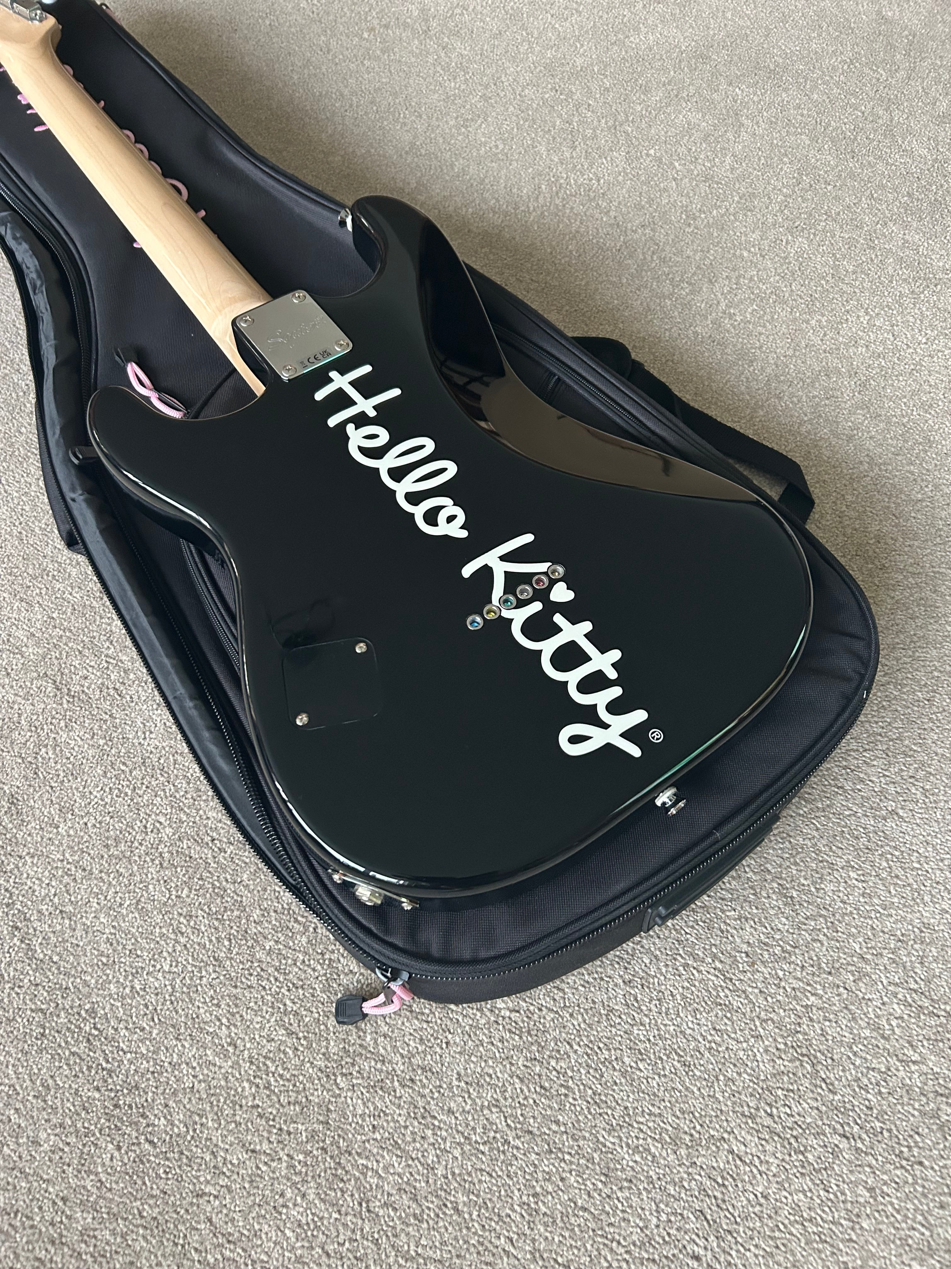 Squier Hello Kitty Stratocaster Black w Matching Gigbag