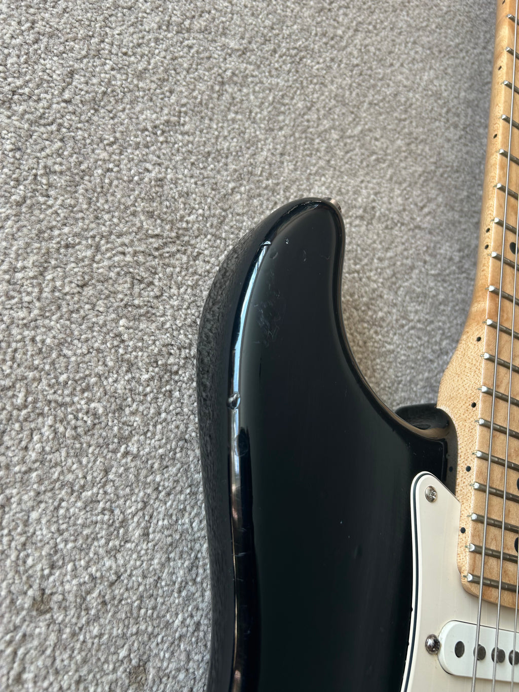 Fender American Standard 2003 Stratocaster with Replacement 2019 Fender USA Stratocaster Neck w Case