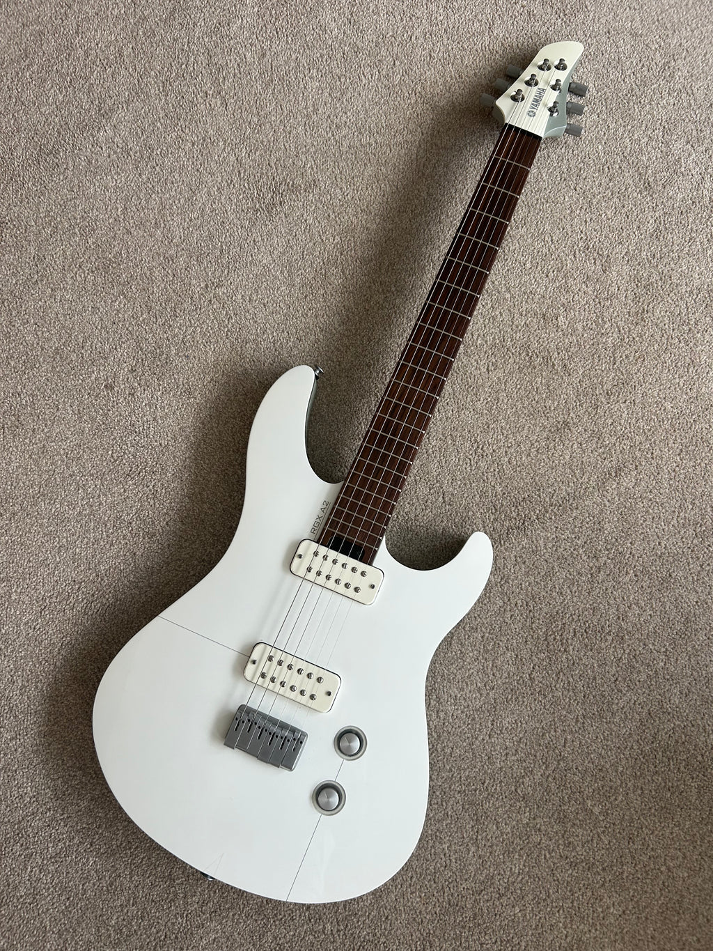 Yamaha RGX A2 White