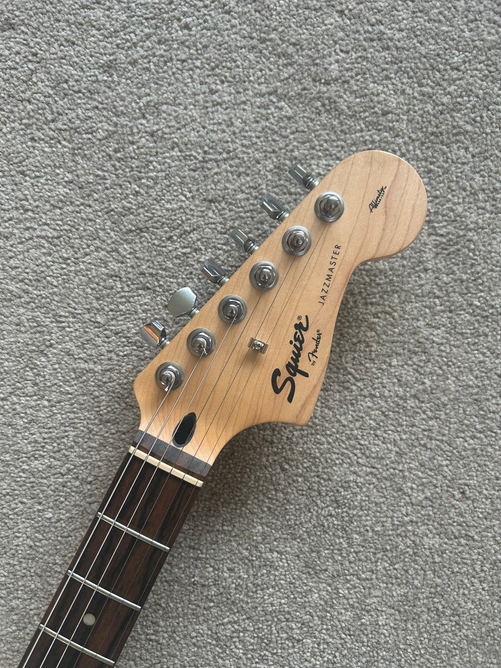 Squier Affinity Jazzmaster White