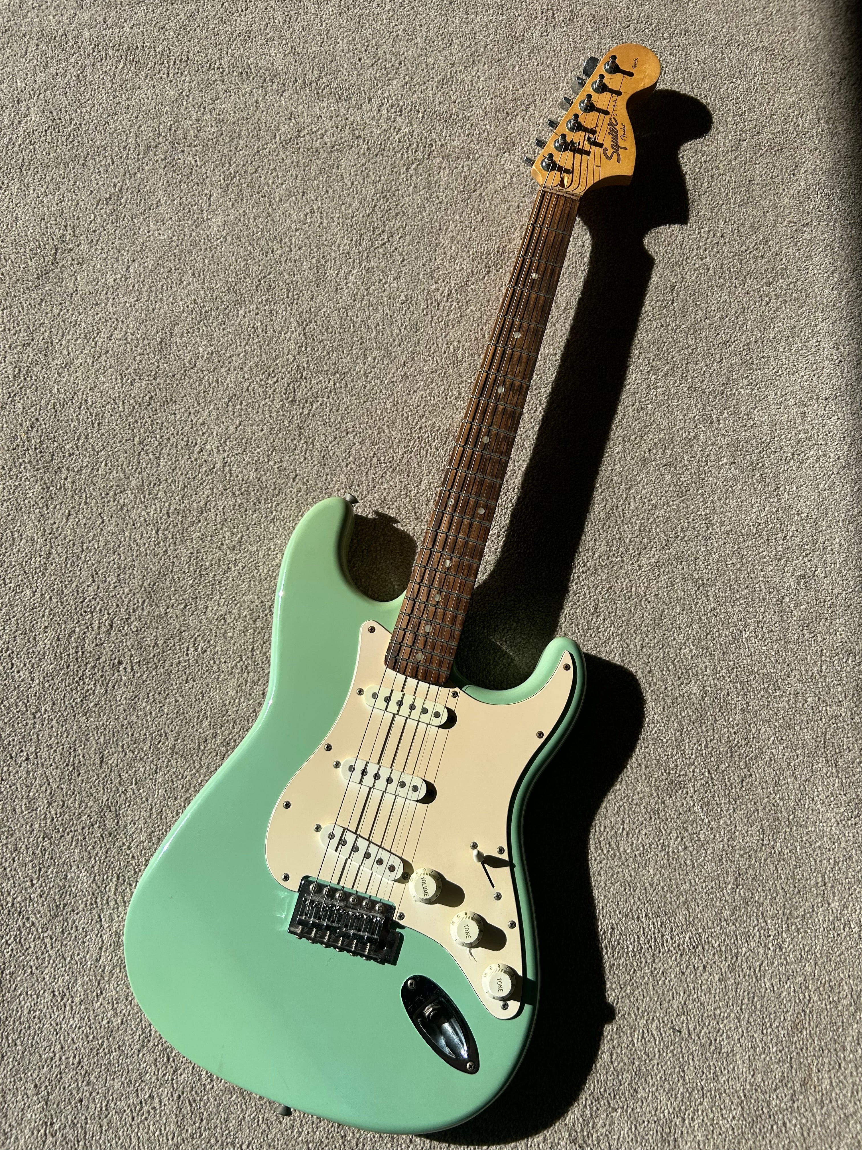 Squier Affinity Stratocaster Surf Green