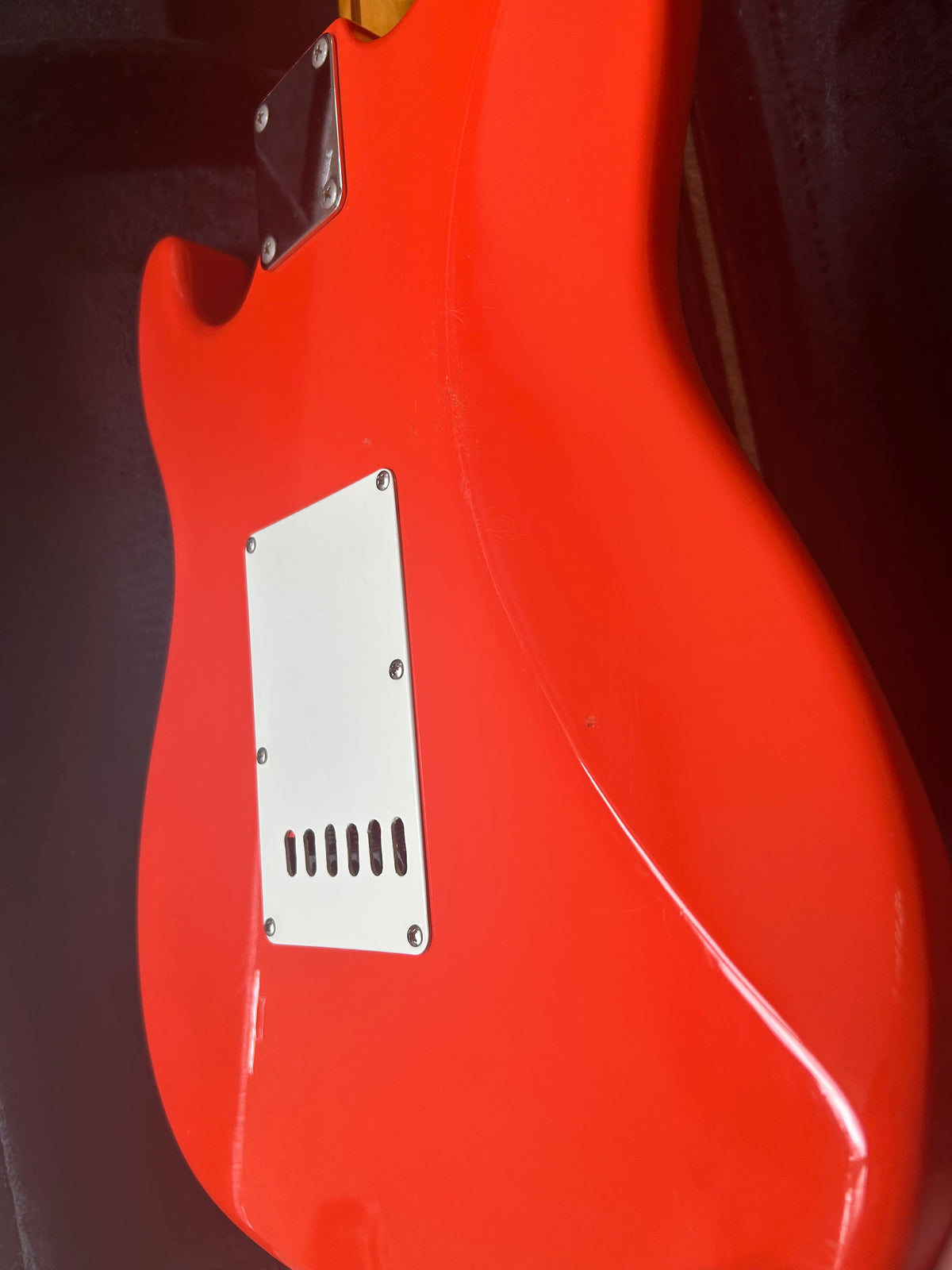 Squier Hank Marvin Stratocaster Fiesta Red MIJ Japan