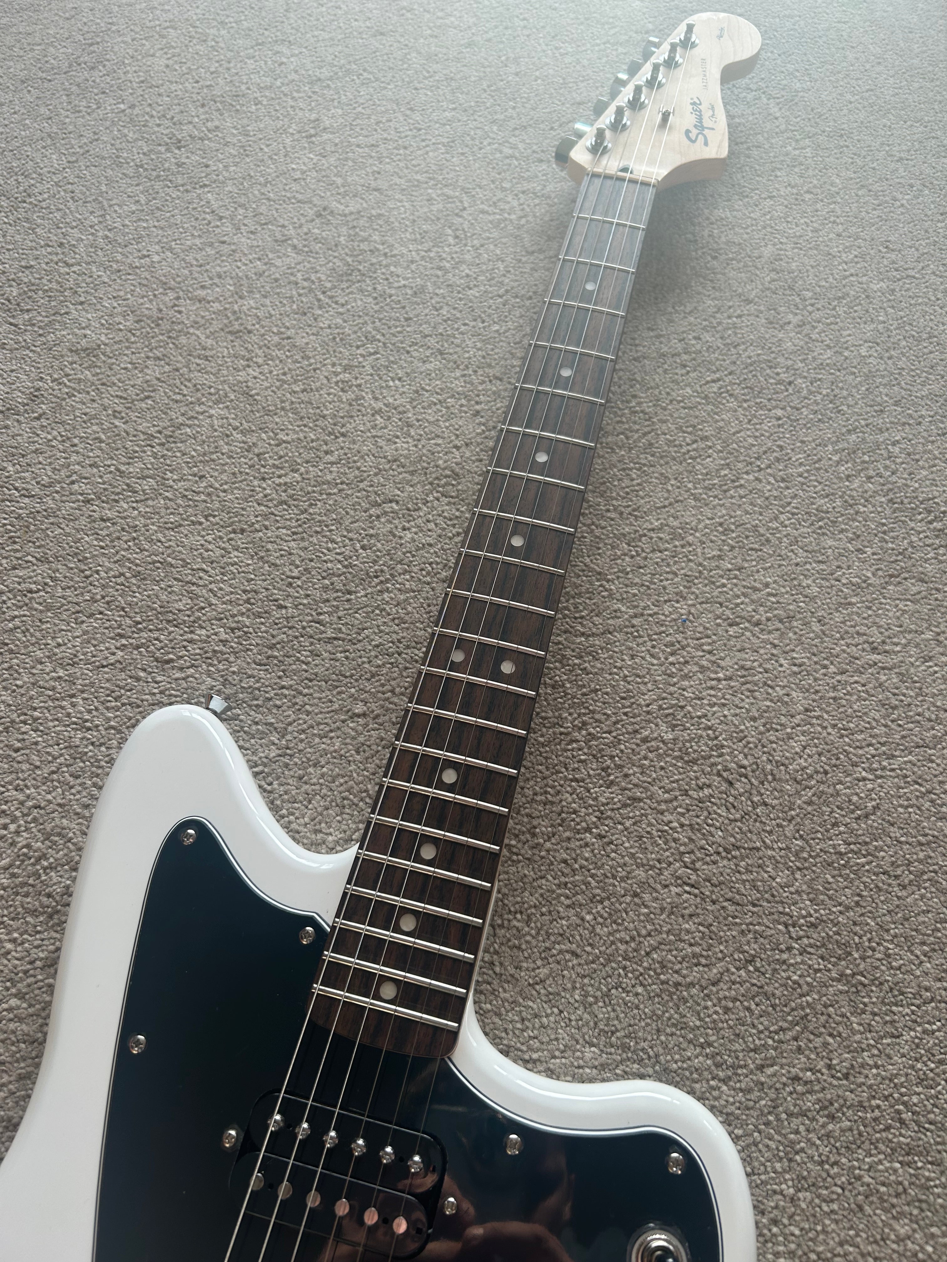 Squier Affinity Jazzmaster White