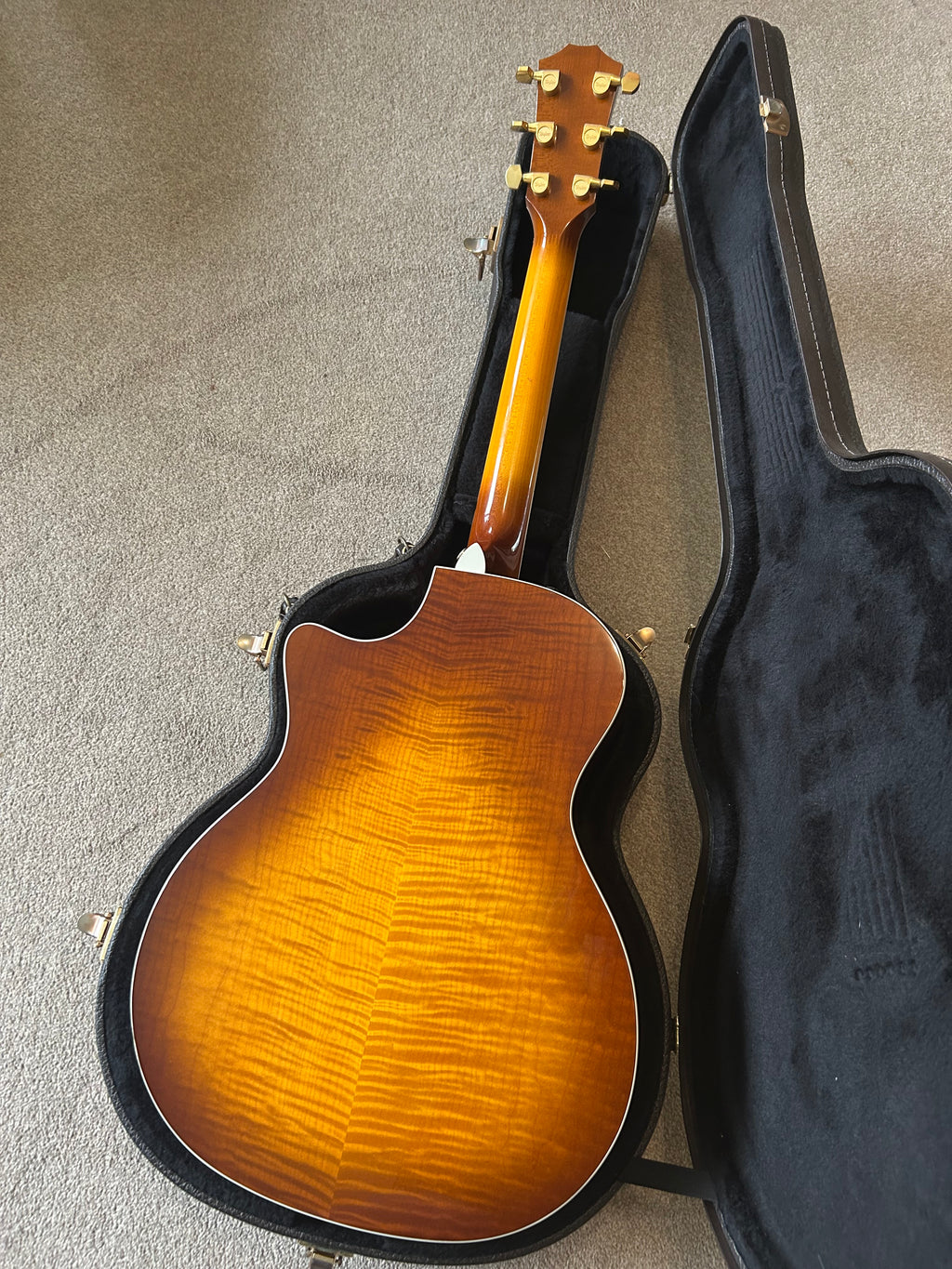 Taylor 614CE Honeyburst