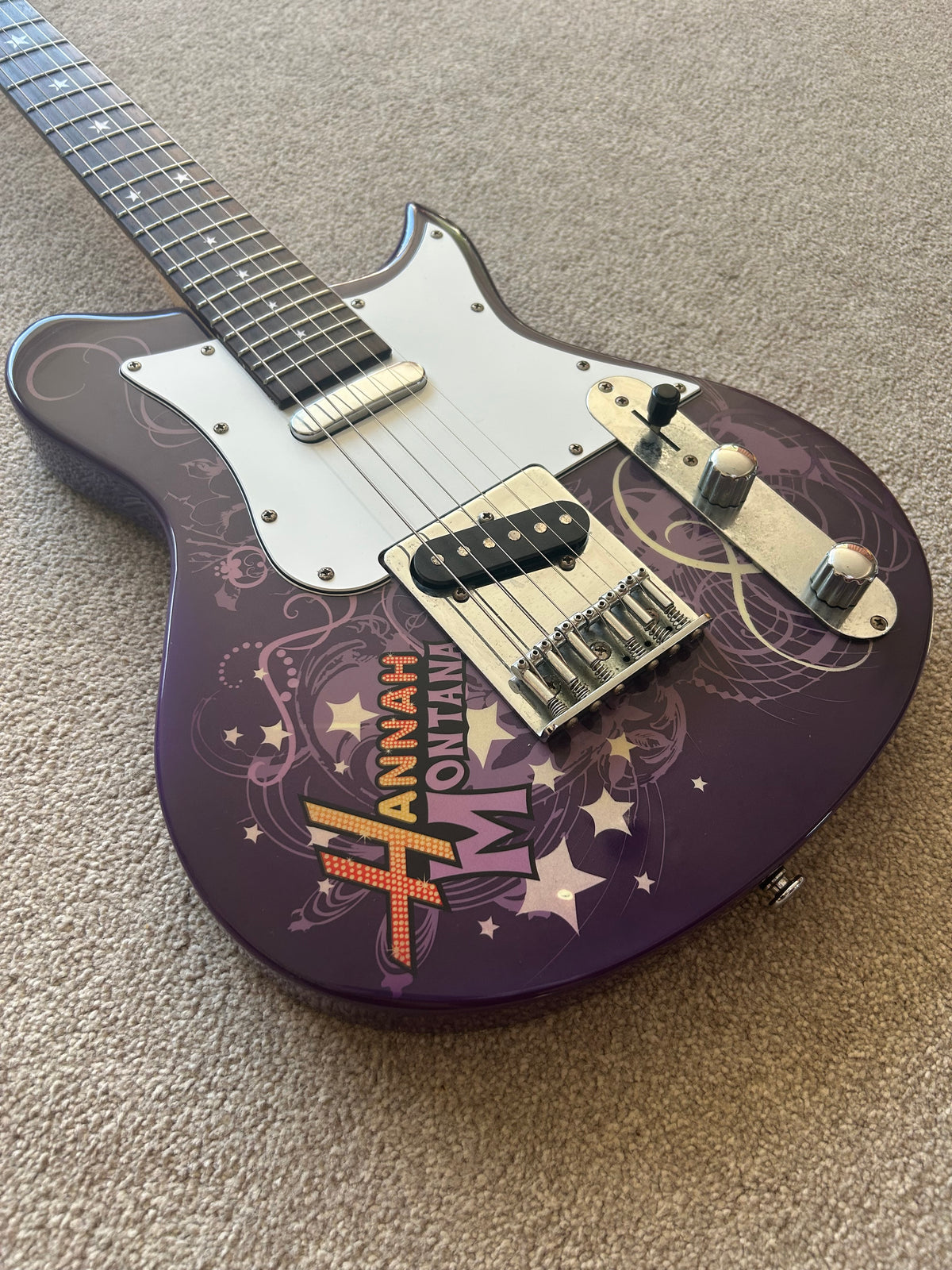 Washburn Hannah Montana 3/4 Scale Electric Guitar