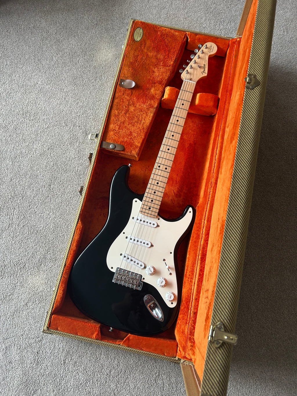 2012 Fender Eric Clapton Artist Series “Blackie” Stratocaster with Vintage Noiseless Pickups Black