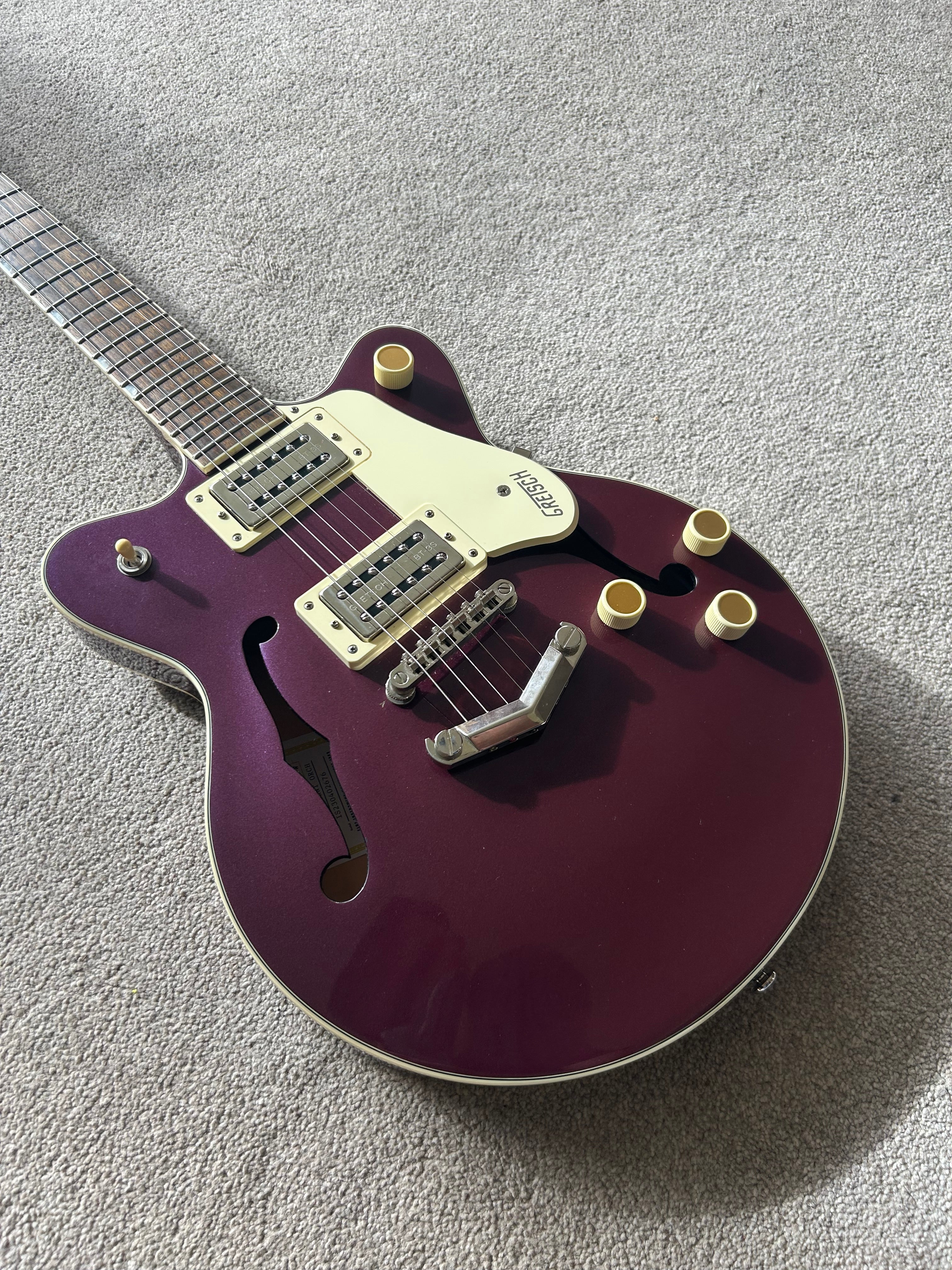 Gretsch G2655 Streamliner Center Block Jr Double Cut V-Stoptail Burnt Orchid