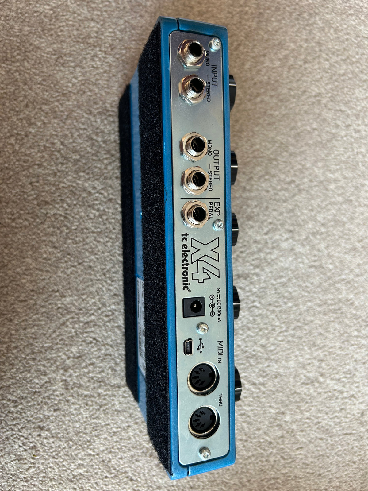 TC Electronic Flashback X4 Delay & Looper Blue