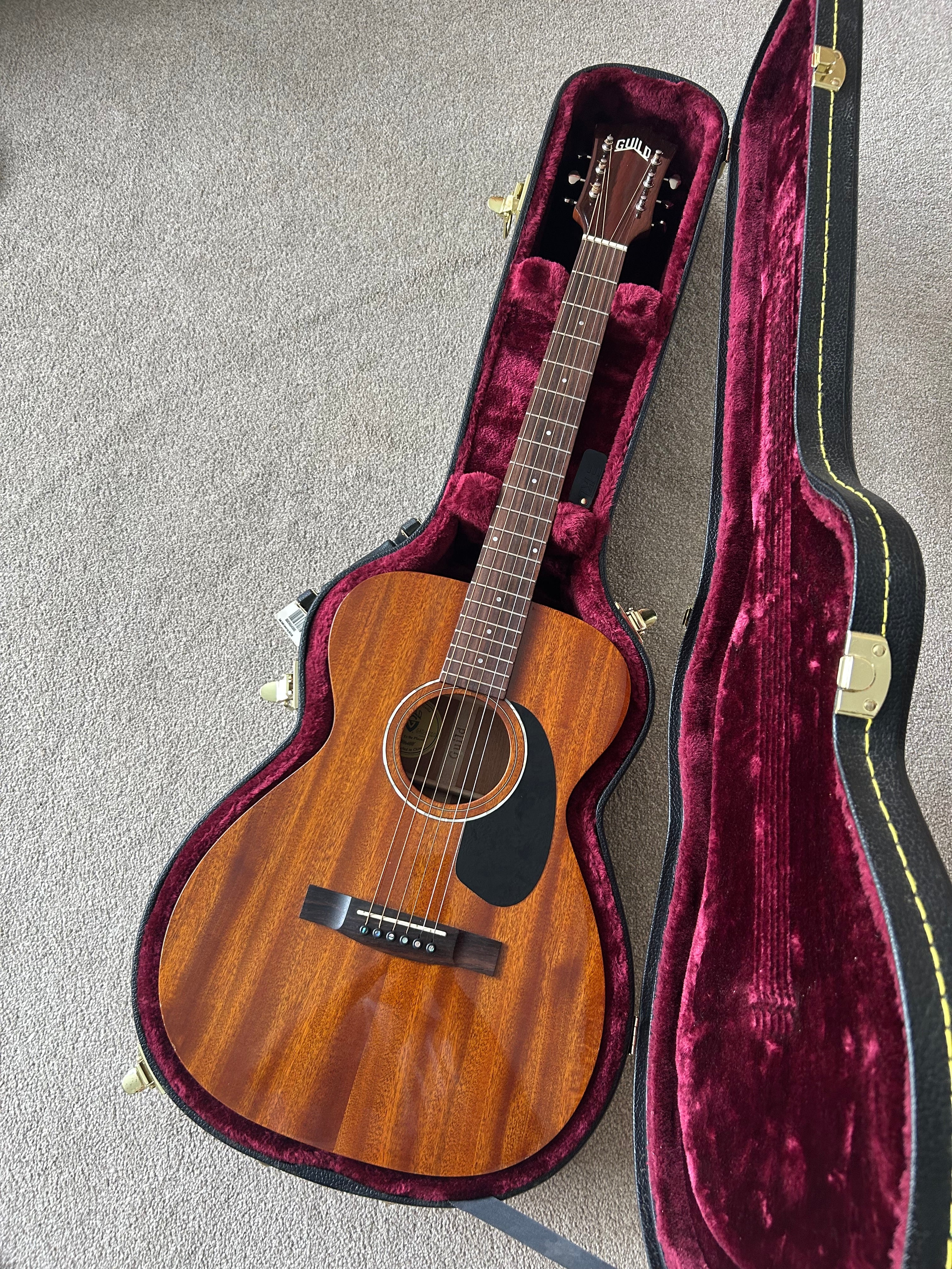 Guild GAD M-120 Natural